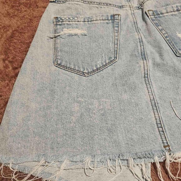 BlankNYC Asymmetrical Distressed Raw Frayed Hem Denim Mini Jean Skirt - Picture 7 of 14